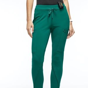 Jasmin women's cargo scrub pant HUNTER GREEN